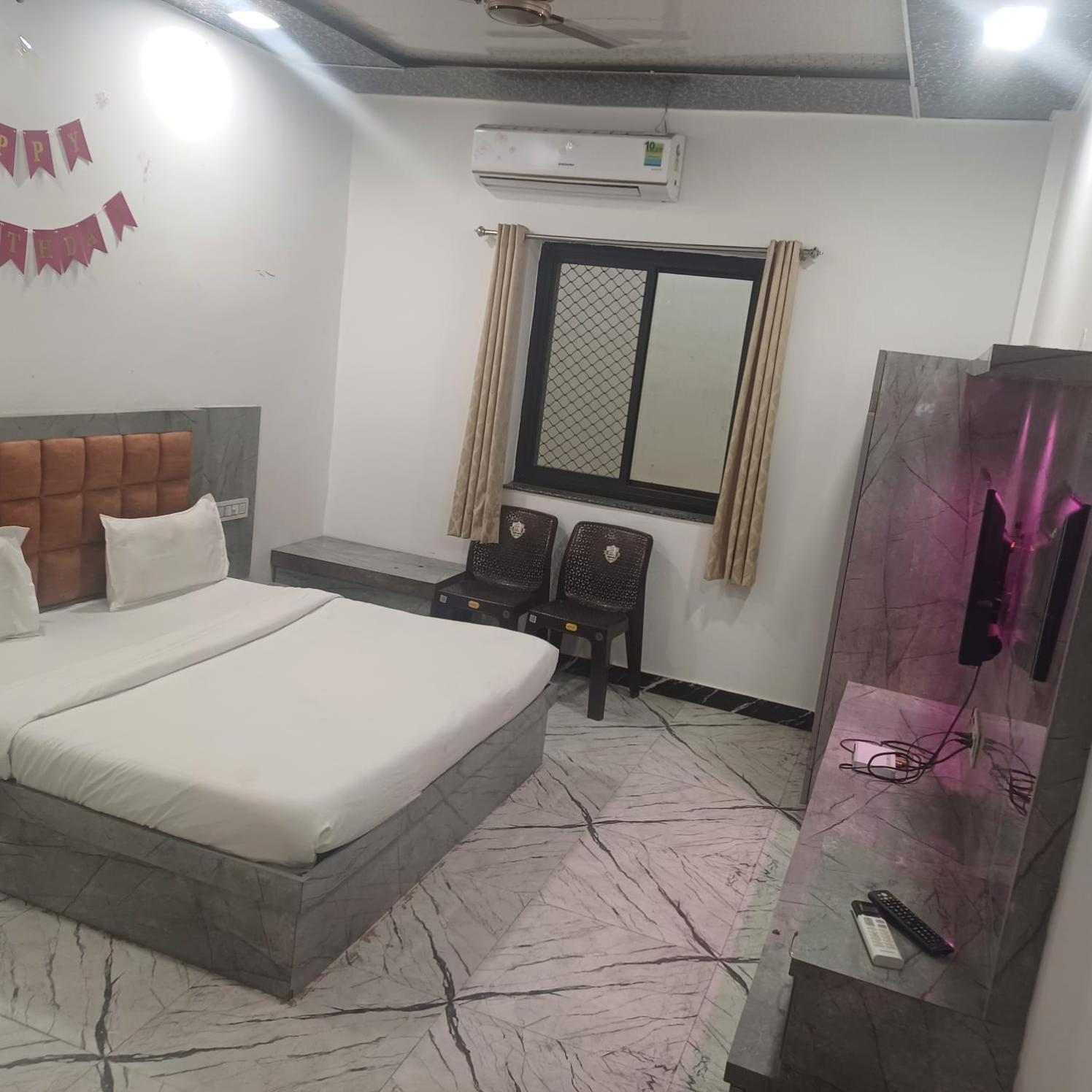Sr Resort Πουσκάρ Εξωτερικό φωτογραφία